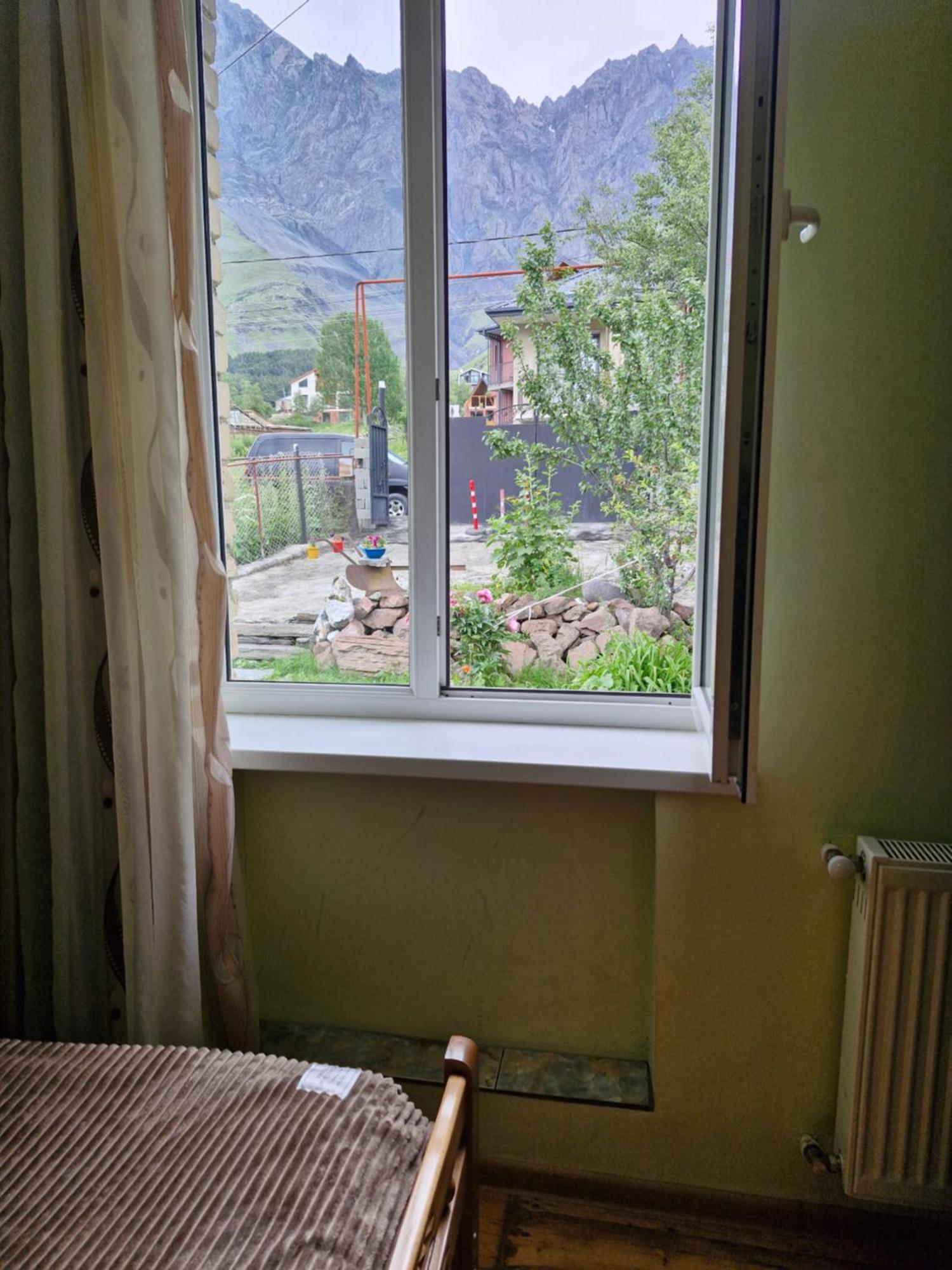 Maiko Guest House Kazbegi Ngoại thất bức ảnh